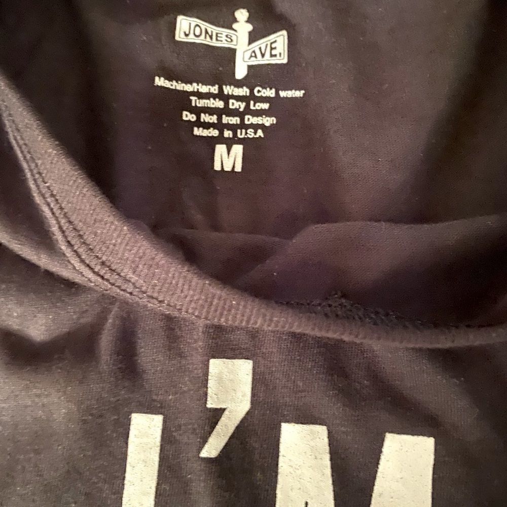 Quote: “ I’m just too cute” black t-Shirt - Picture 2 of 2